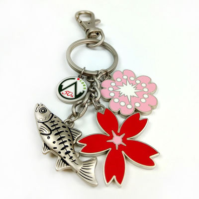 Beli Zinc Alloy Die Casting Custom Keychains Dengan Soft Enameled pembuatan online