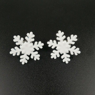 Beli Metal Glitter Snowflake Pin Badge Custom Seng paduan / Besi / Kuningan Tidak ada jumlah minimum pembuatan online