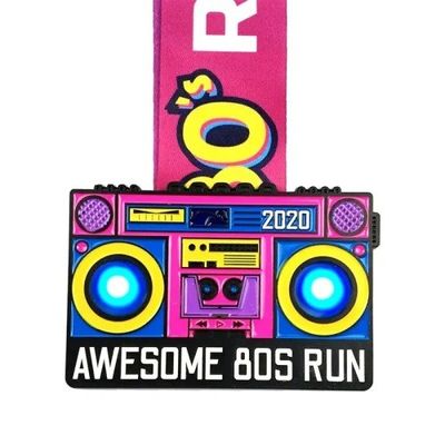 Beli Custom LED Flashing Custom Award Medal Untuk Marathon Run Race Finisher pembuatan online