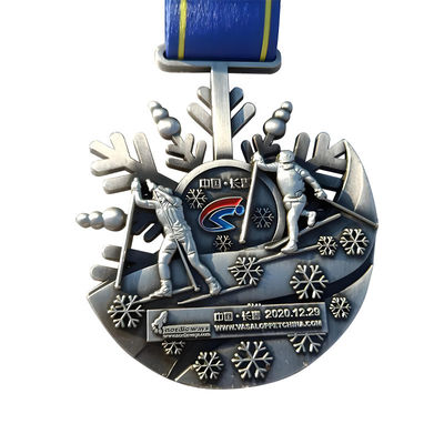 Beli 3′′ 76mm Customized Zinc Alloy Ski Musim Dingin Medali Acara Logam Penghargaan Balapan Ski Natal pembuatan online
