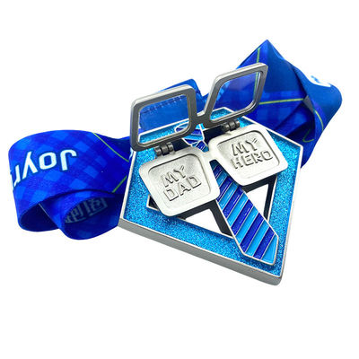Beli Perayaan Hari Ayah yang dipersonalisasi 10K Running Events Finisher Awards pembuatan online