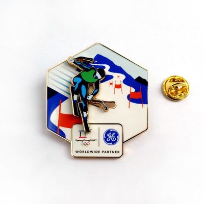 Beli UV Printing Spinning Pin Badge dengan finish dipoles Kerajinan ahli dan desain yang dapat disesuaikan pembuatan online