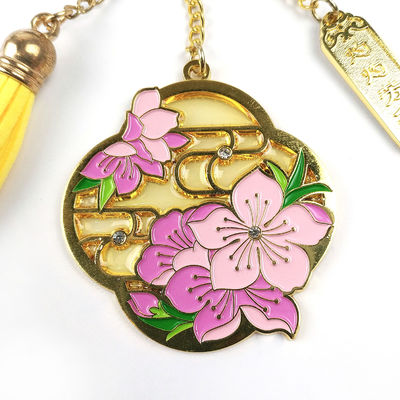 Beli Antique Gold Enamel Keychain Custom Secure Key Holding Fungsi untuk B2B pembuatan online