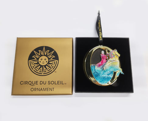 Beli Hadiah Promosi Bisnis Mengesankan Klien Mitra Dan Karyawan Dengan Ornamen Pertunjukan Cirque Du Soleil pembuatan online