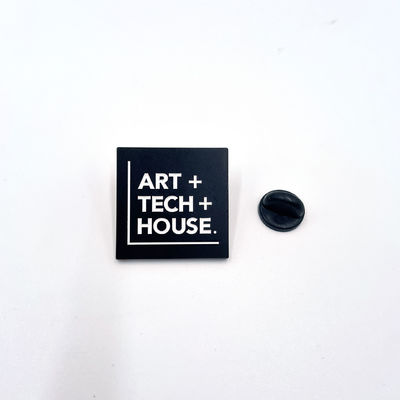 Beli Artechouse Enamel Pin Merayakan Fusi Seni Dan Teknologi pembuatan online