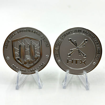 Beli Antique Finish and Embossed Design Military Challenge Coin with Sequential Names and Sequential Numbers pembuatan online