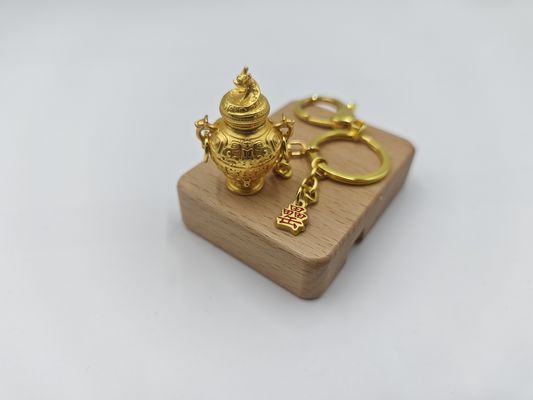 Keyring berlapis emas emboss yang indah