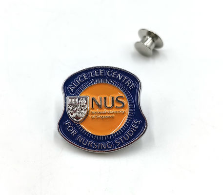Studi Keperawatan Khusus Soft Enamel Pin University Badge Untuk Pengakuan Profesional